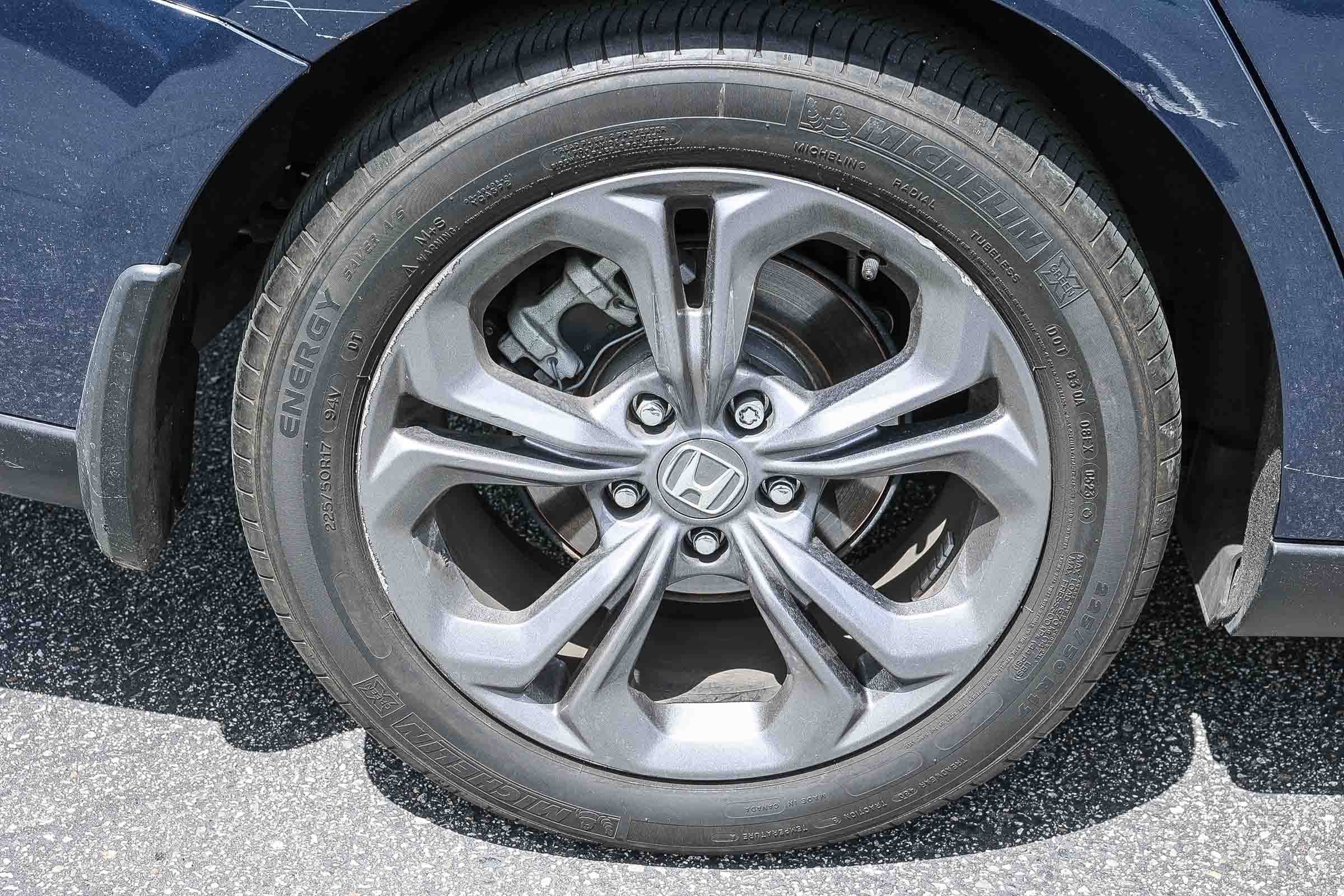 Used 2023 Honda Accord EX image 11