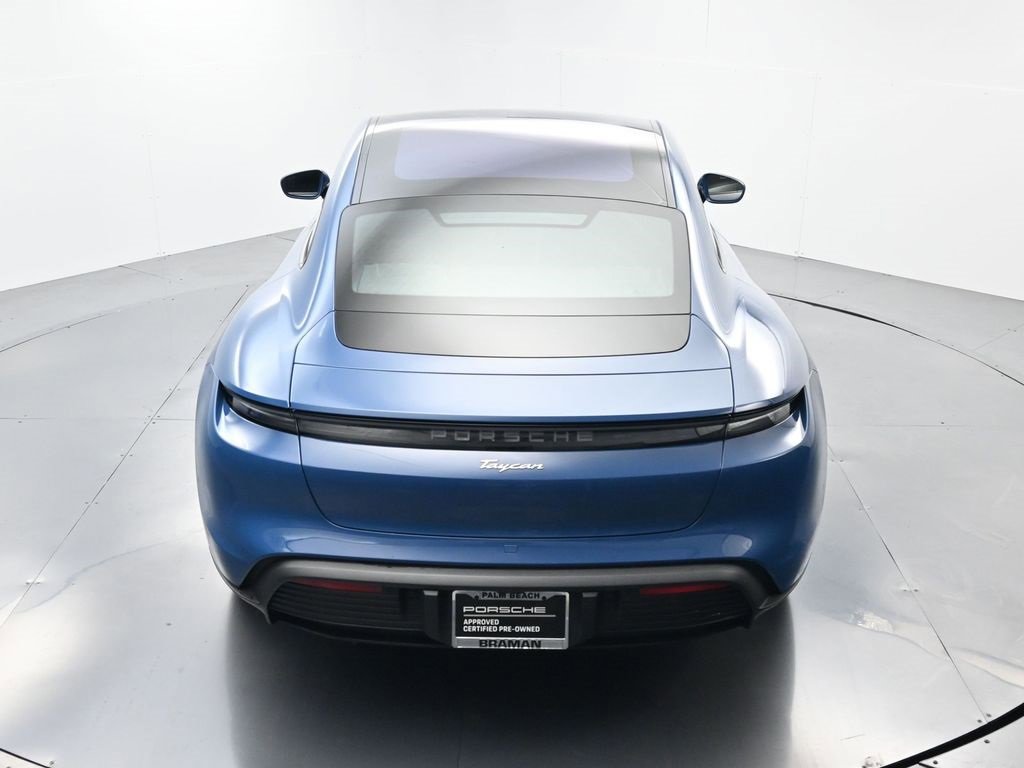 Used 2025 Porsche Taycan image 39