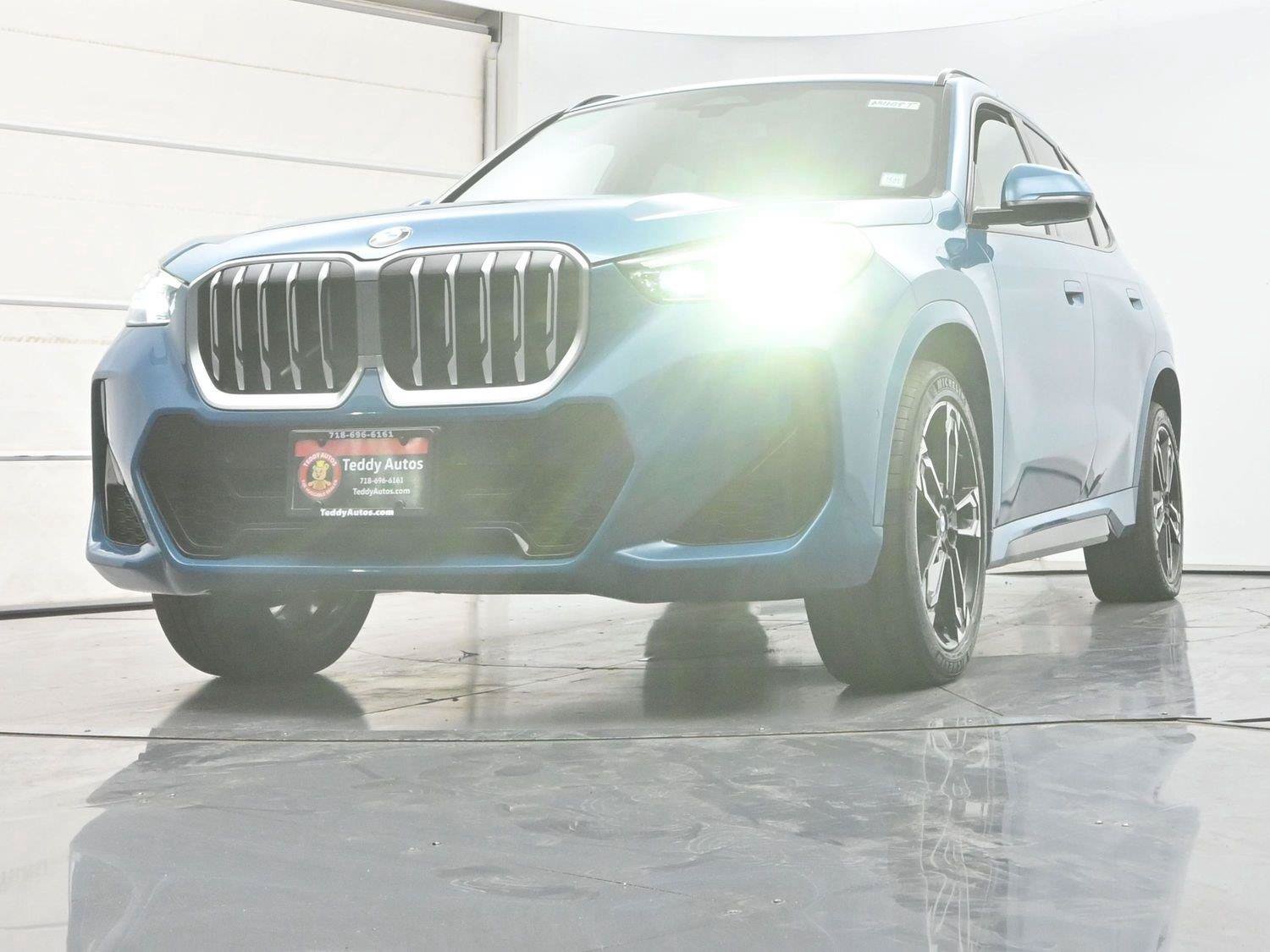 Used 2023 BMW X1 xDrive28i w/ M Sport Package AWD/4WD image 36