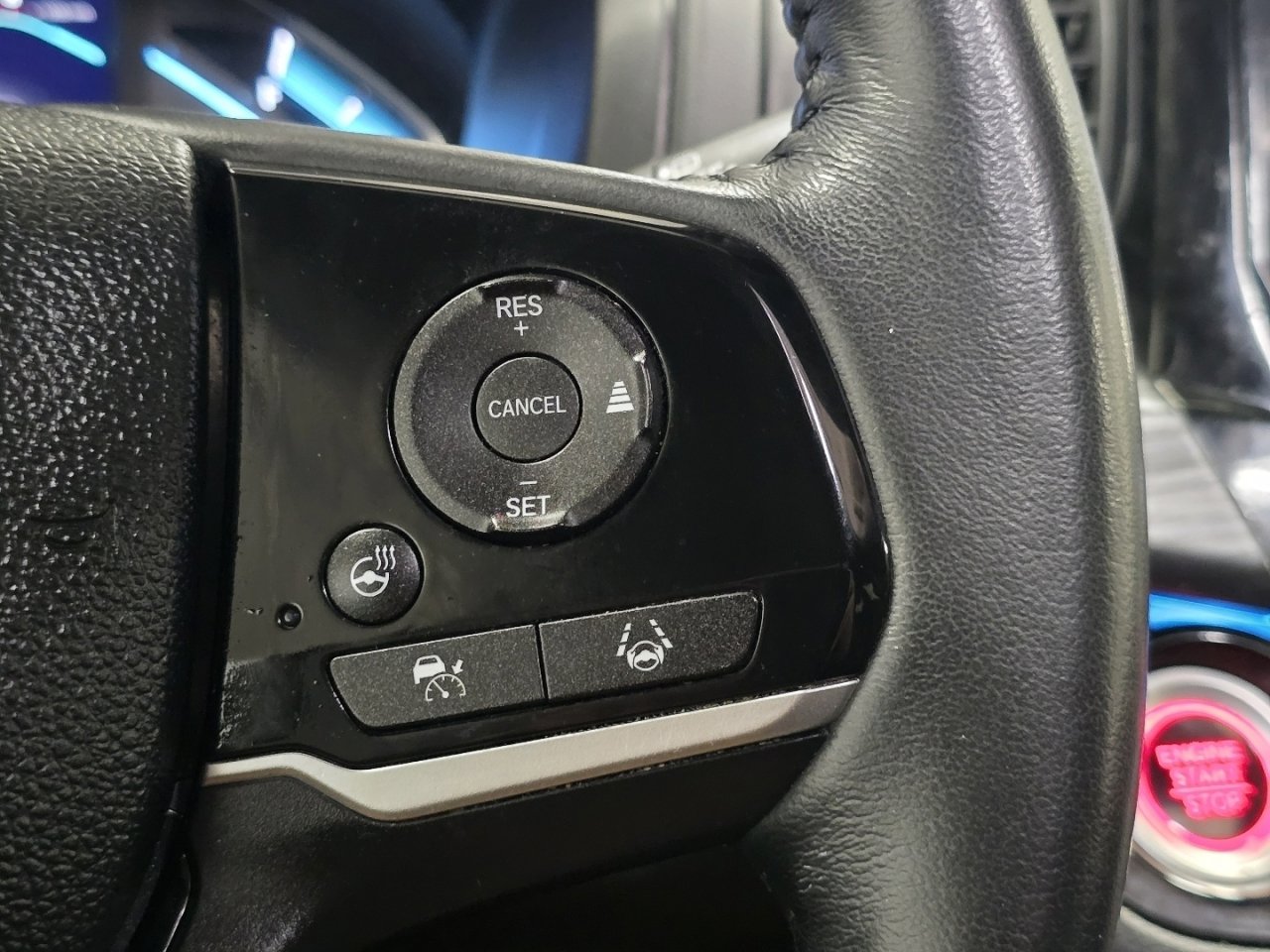 Used 2023 Honda Odyssey Elite image 32