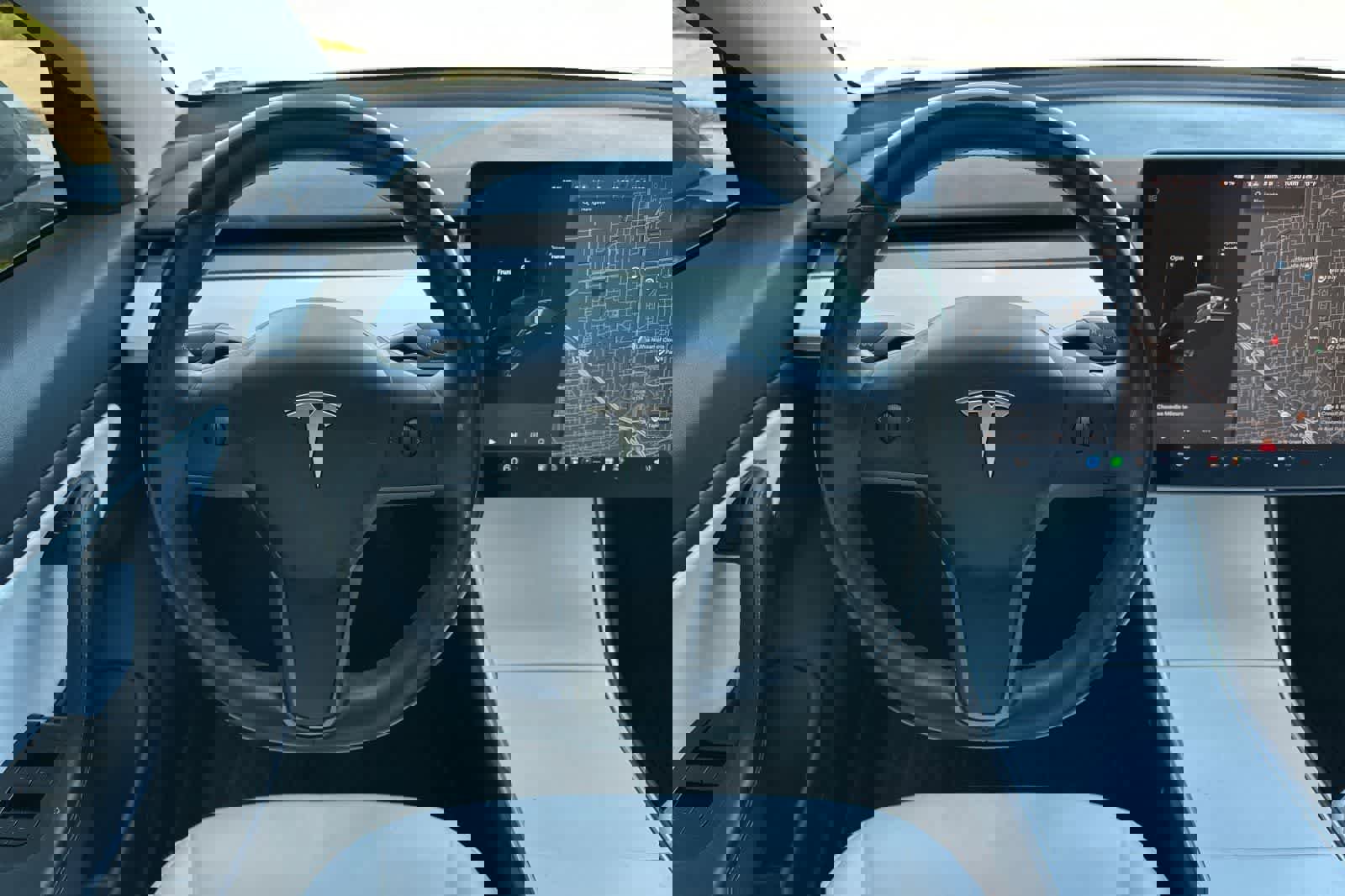 Used 2018 Tesla Model 3 Long Range image 15