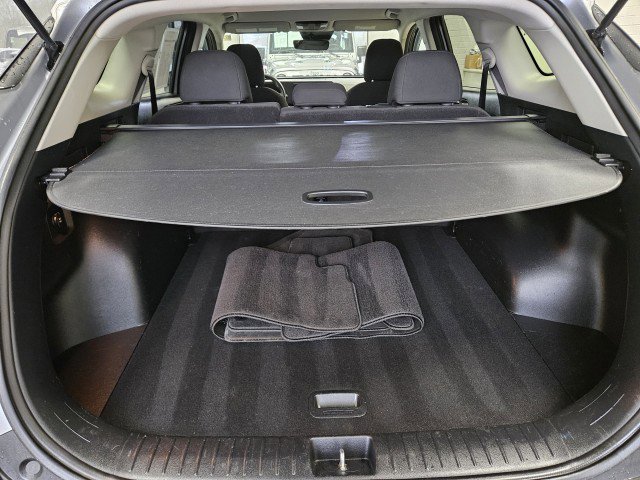 Used 2023 Kia Sportage LX image 11