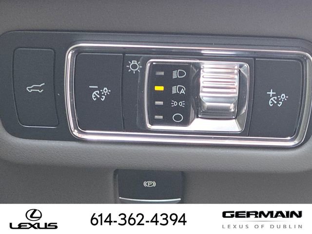 Used 2024 Lincoln Nautilus Reserve w/ Equipment Group 202A image 26