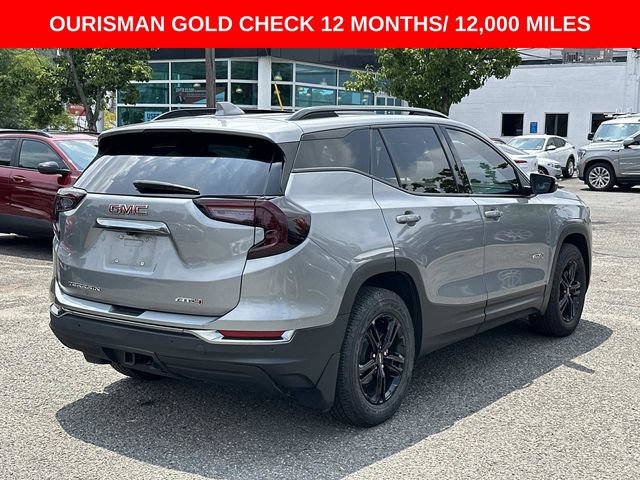 Used 2023 GMC Terrain AT4 AWD/4WD image 3