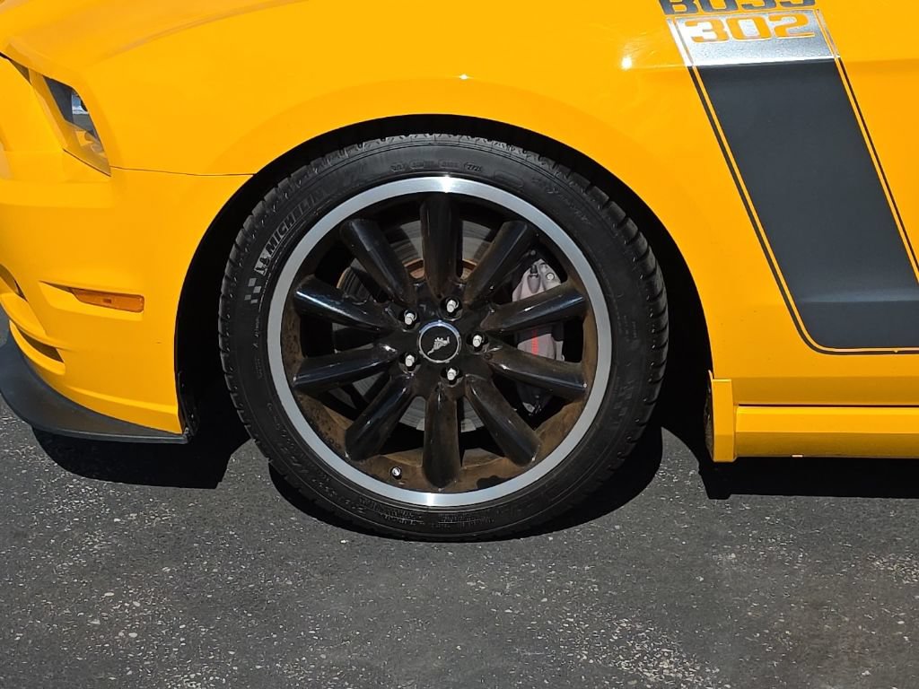 Used 2013 Ford Mustang Boss 302 RWD image 13