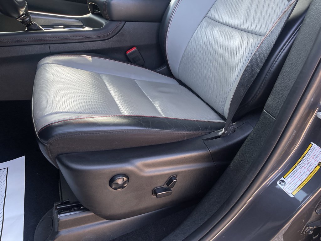 Used 2024 Dodge Durango GT image 24