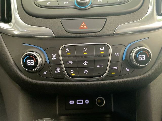 Used 2020 Chevrolet Equinox LT w/ Driver Convenience Package image 39