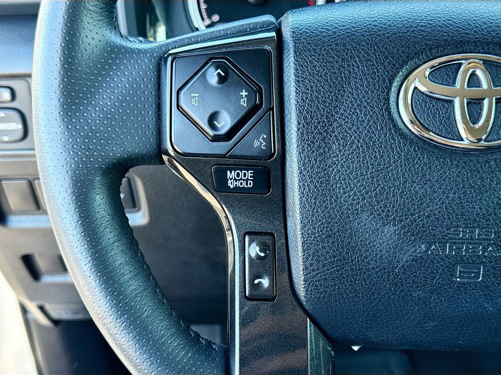 Used 2024 Toyota 4Runner TRD Off-Road image 34