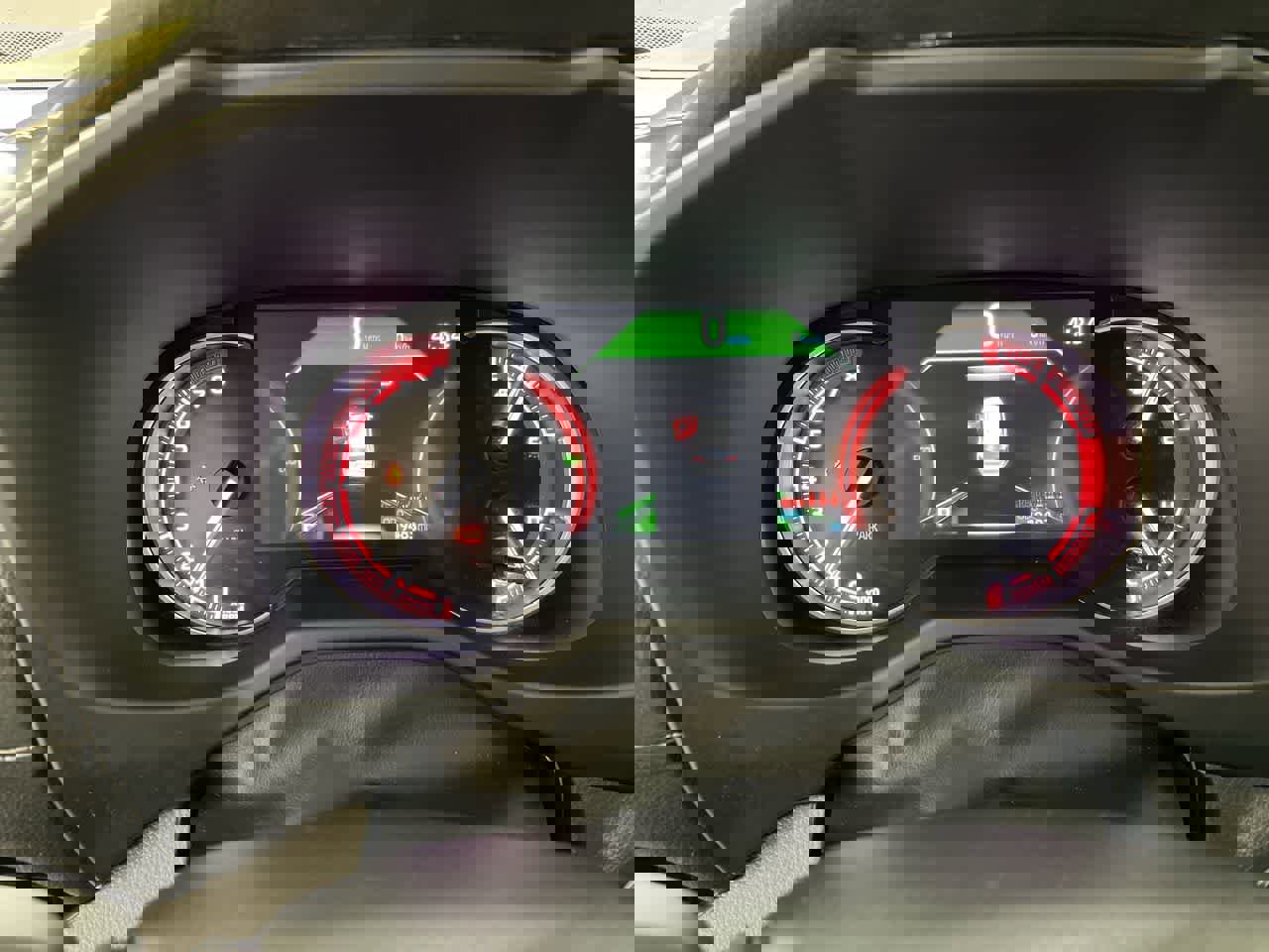 Used 2025 Toyota RAV4 XLE image 17