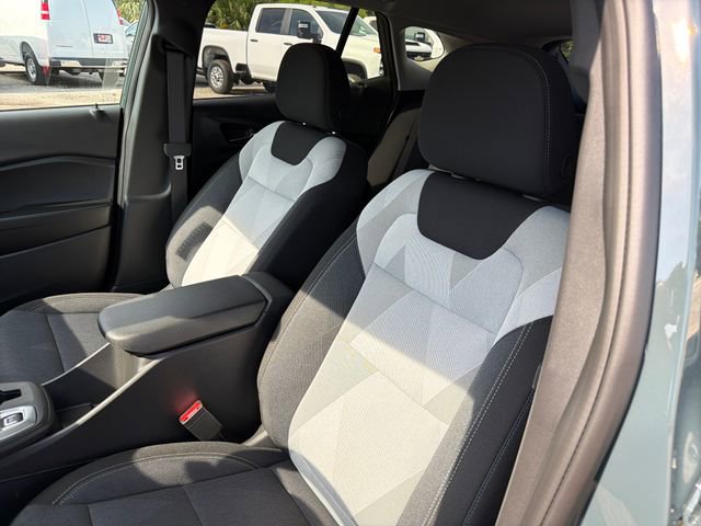 New 2026 Chevrolet Trax LS w/ LS Convenience Package FWD image 21