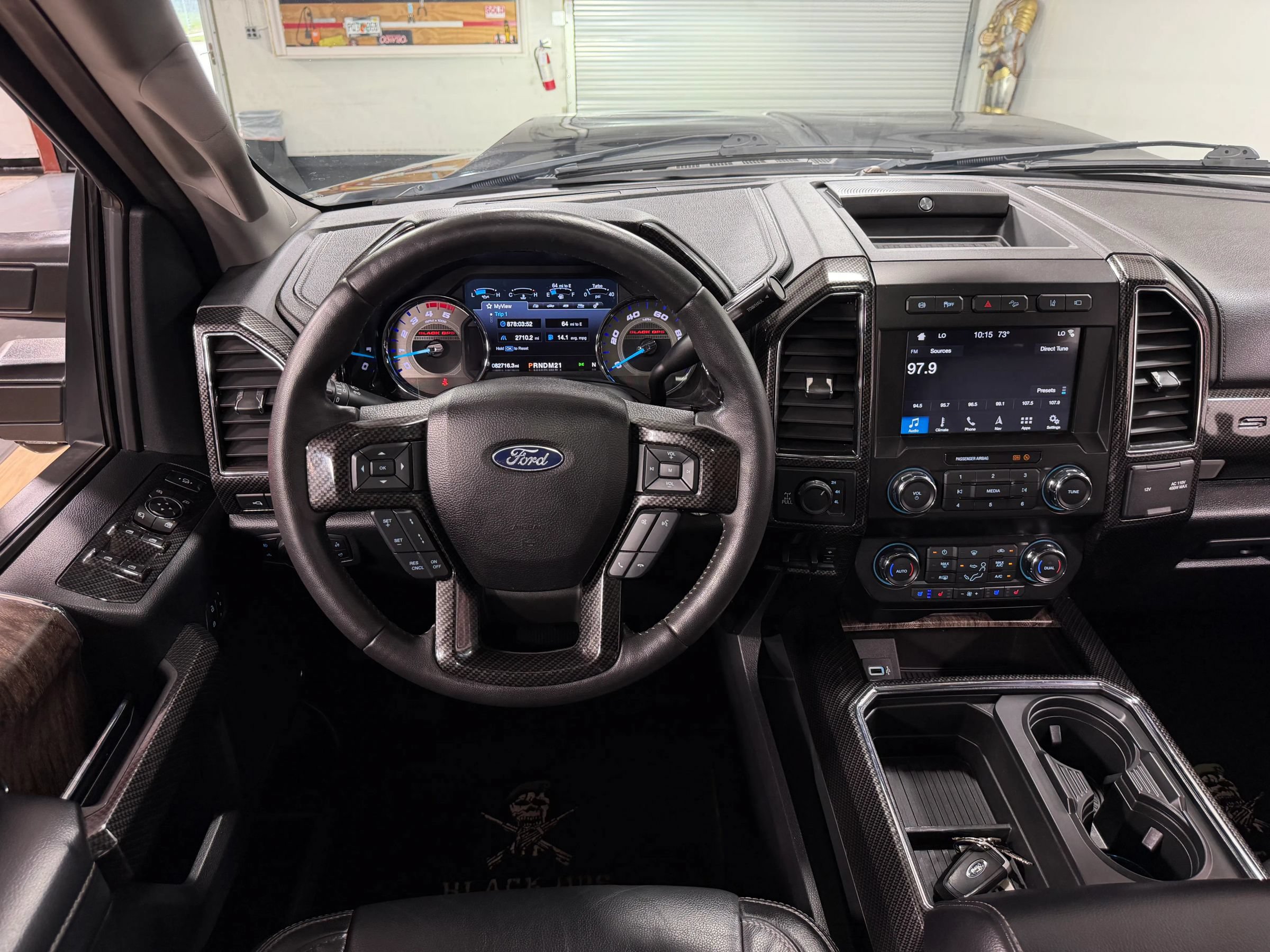 Used 2019 Ford F250 Lariat w/ Lariat Ultimate Package AWD/4WD image 29