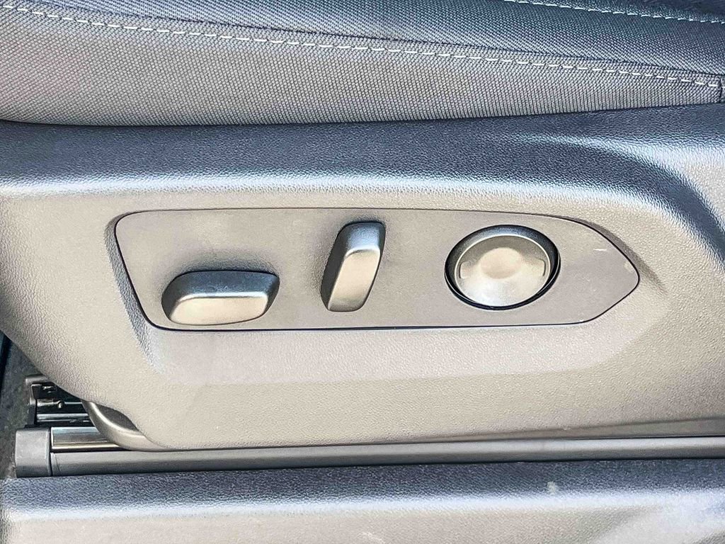 New 2026 Chevrolet Silverado 1500 LT image 20