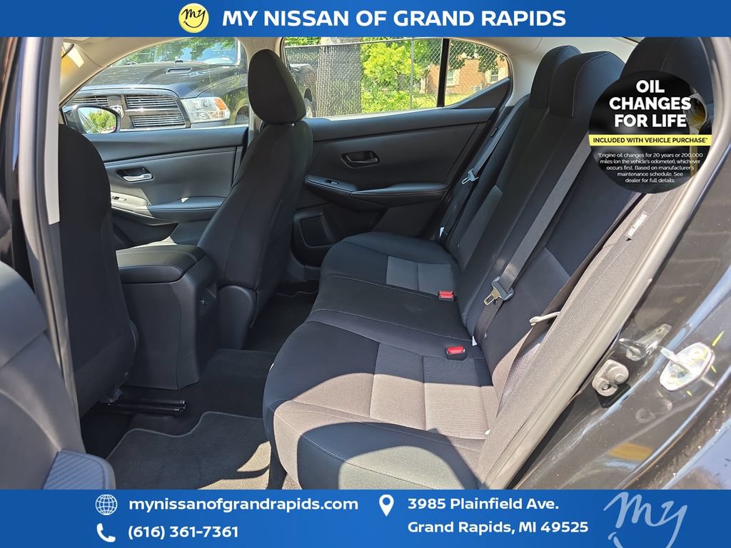 Used 2025 Nissan Sentra SV w/ All-Weather Package FWD image 28