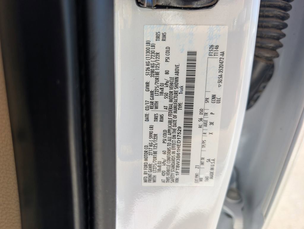 Used 2017 Ford F350 Lariat image 29