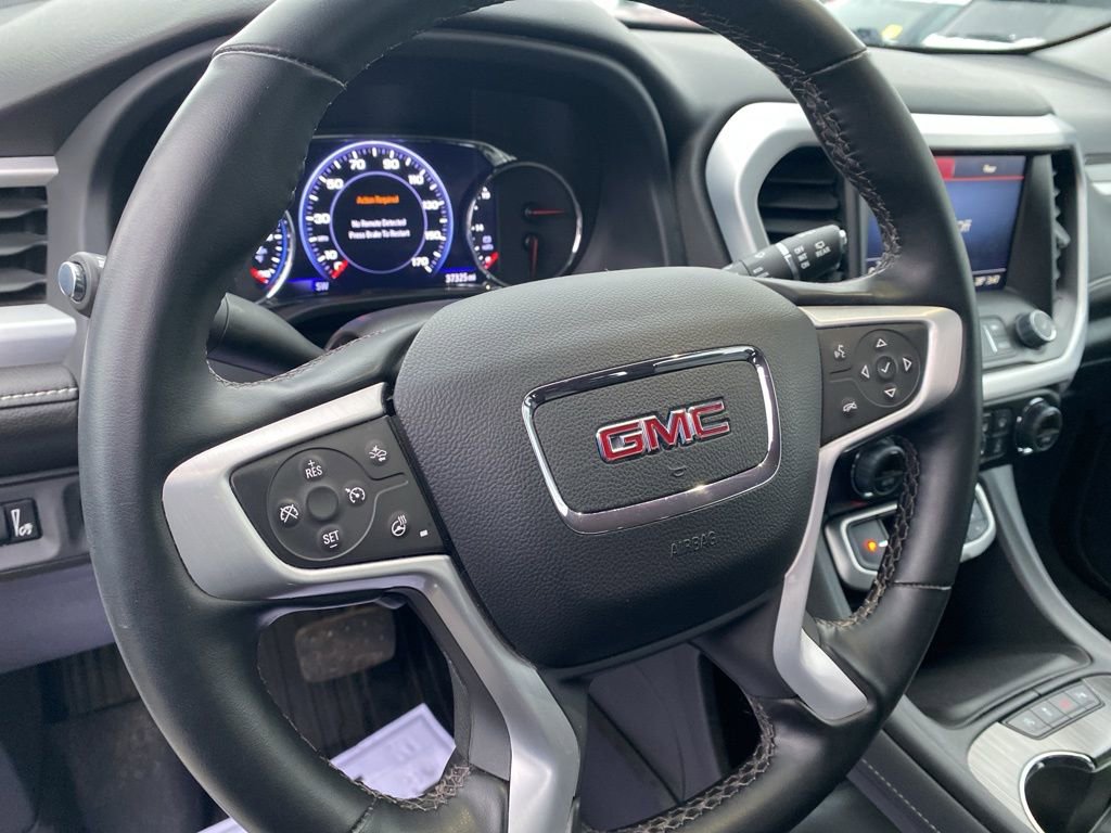 Used 2023 GMC Acadia SLT w/ Elevation Edition image 24