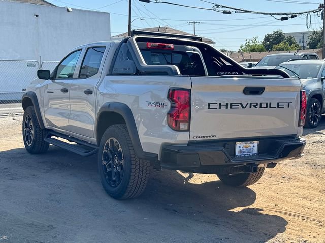 New 2026 Chevrolet Colorado Trail Boss w/ Midnight Edition AWD/4WD image 3