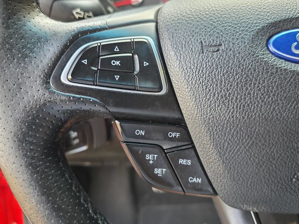 Used 2016 Ford Focus ST FWD image 22