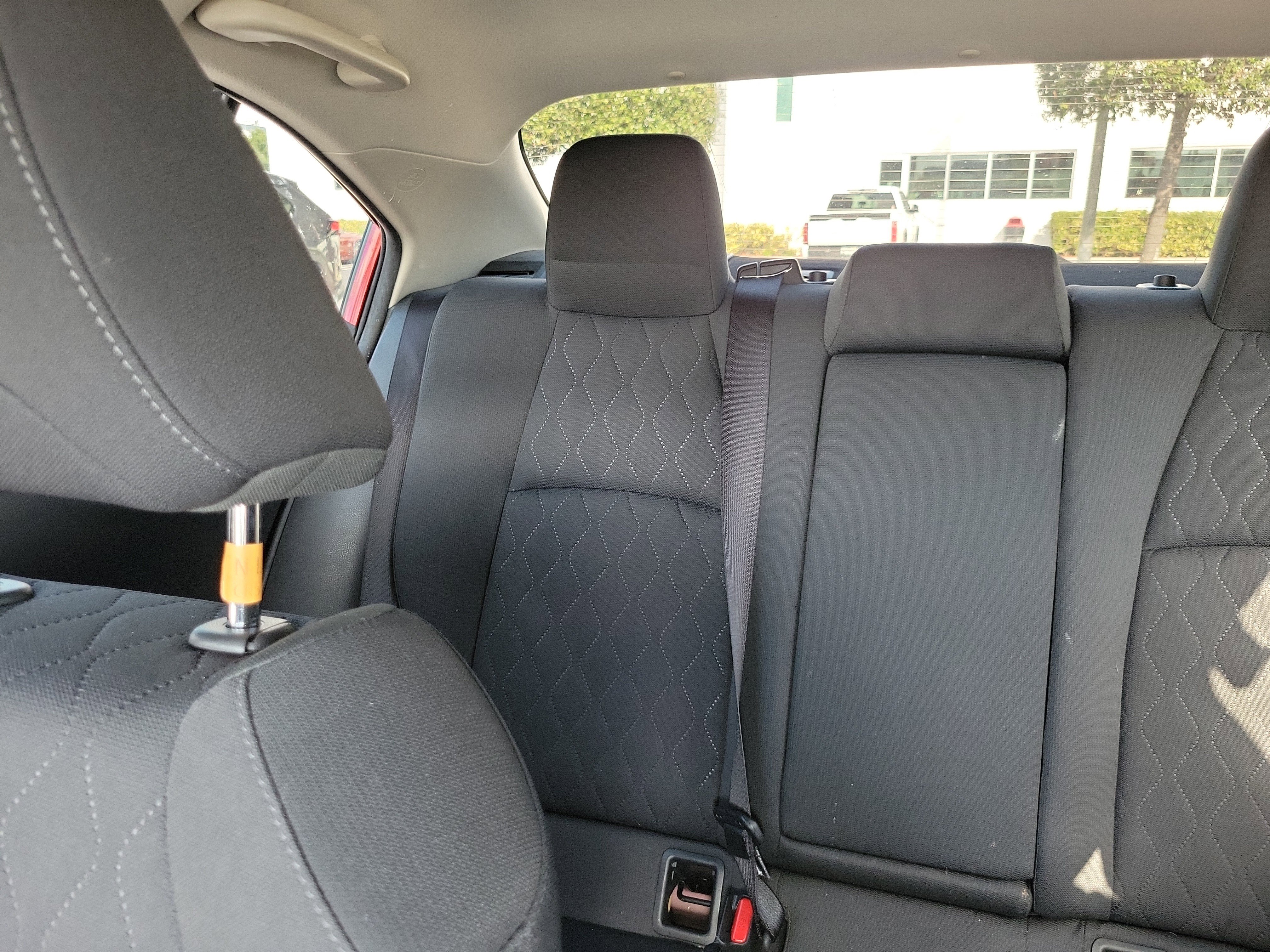 Used 2020 Toyota Corolla LE image 20