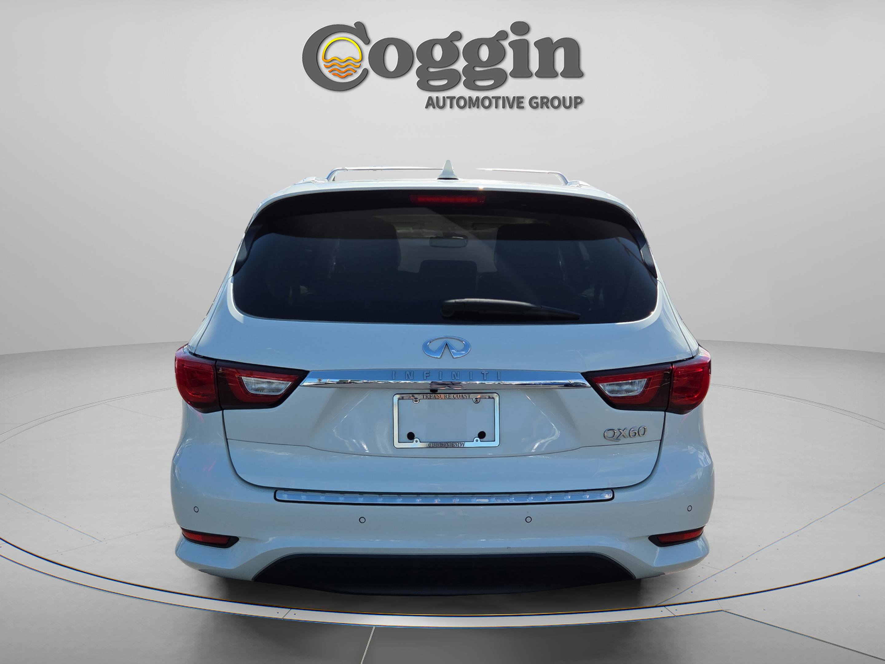 Used 2018 INFINITI QX60 Luxe w/ Deluxe Technology Package image 5