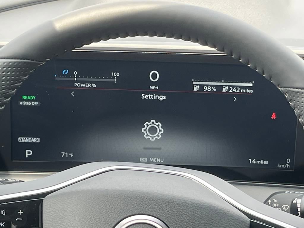 New 2025 Nissan Ariya AWD image 26