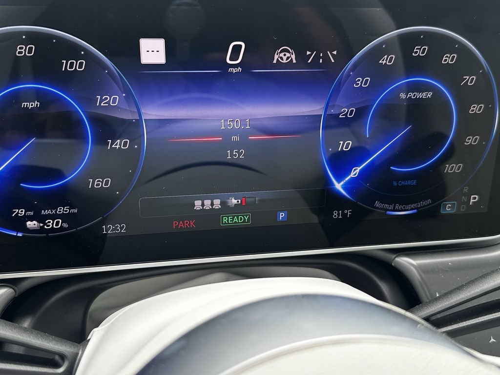 New 2026 Mercedes-Benz EQE 320 4MATIC SUV image 30