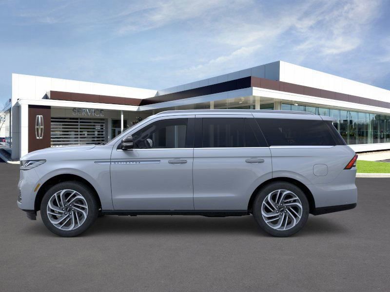New 2025 Lincoln Navigator Reserve image 26