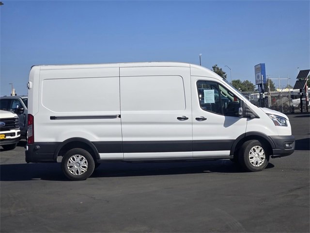 Used 2022 Ford E-Transit Medium Roof w/ Load Area Protection Package image 3
