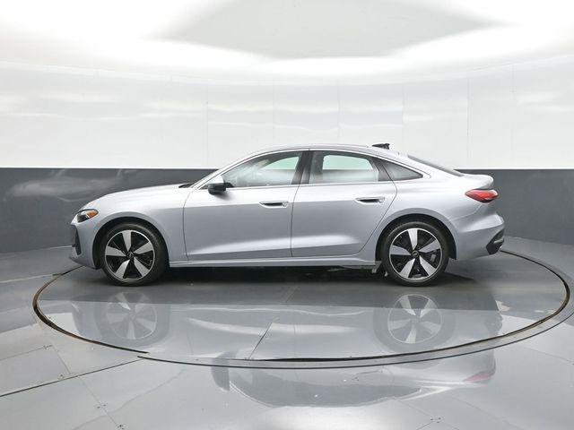 Used 2025 Audi A5 2.0T Premium Plus w/ Premium Plus AWD/4WD image 4