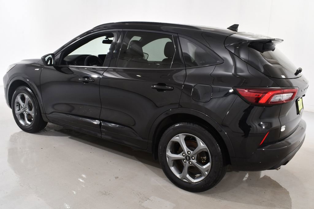 Used 2024 Ford Escape ST-Line w/ Tech Pack #1 AWD/4WD image 15