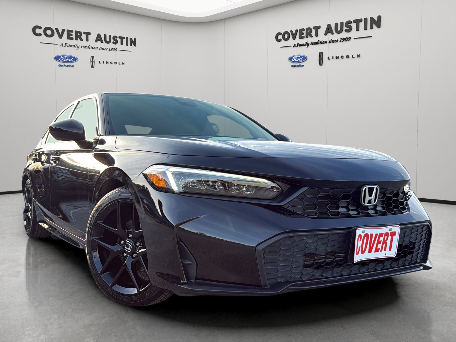Used 2025 Honda Civic Sport image 1