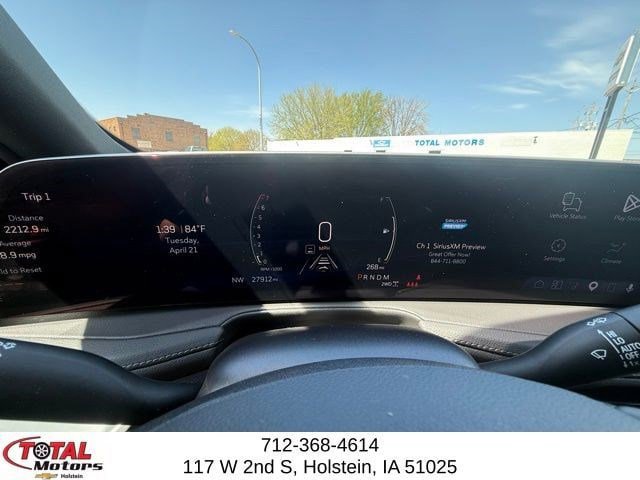 Used 2025 Cadillac XT4 Premium Luxury AWD/4WD image 25