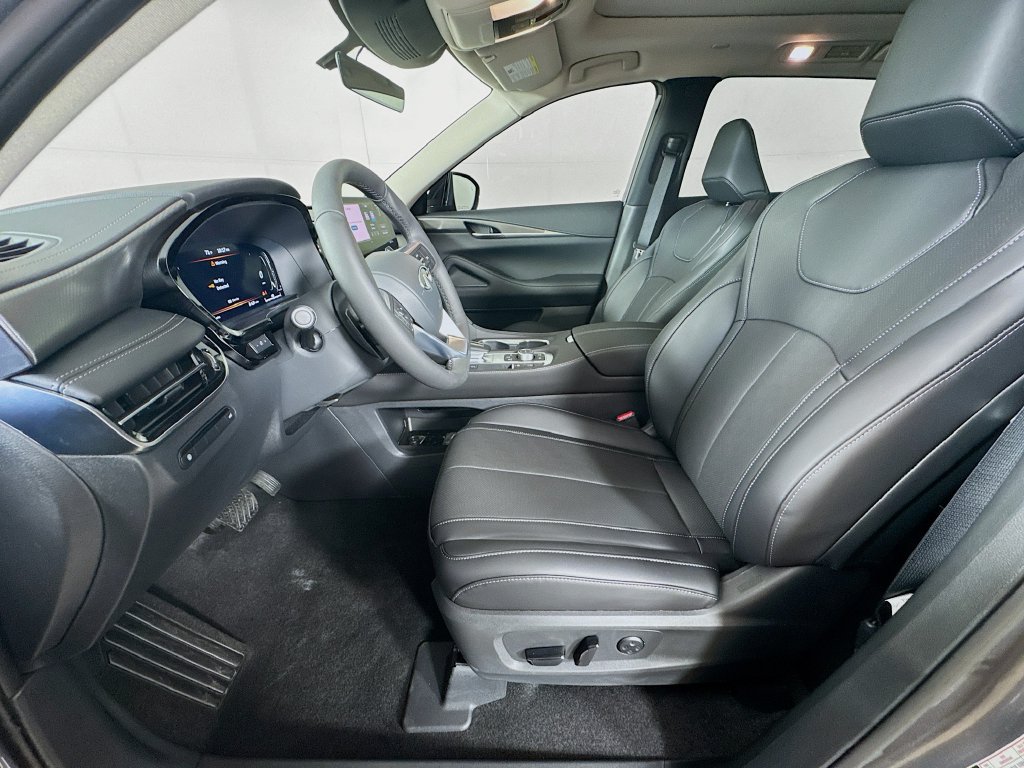 Certified 2026 INFINITI QX60 Pure w/ Cargo Package AWD/4WD image 26