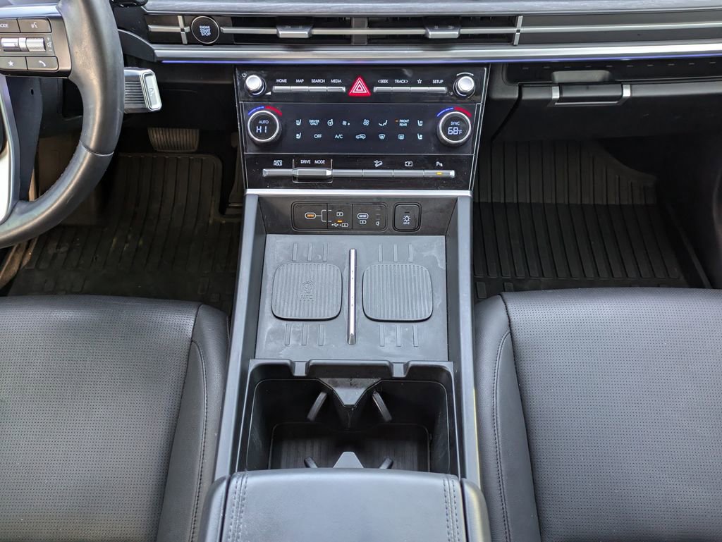Certified 2025 Hyundai Santa Fe Limited FWD image 19