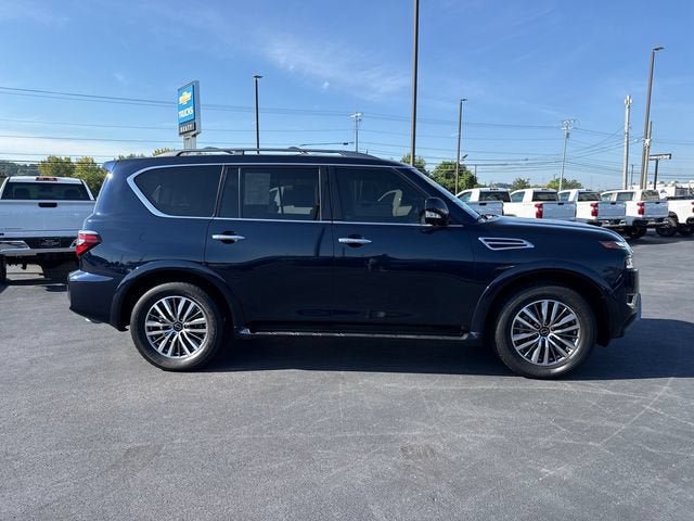 Used 2023 Nissan Armada SL w/ Captain's Chairs Package RWD image 2
