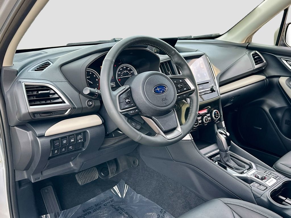 Used 2023 Subaru Forester Limited image 9
