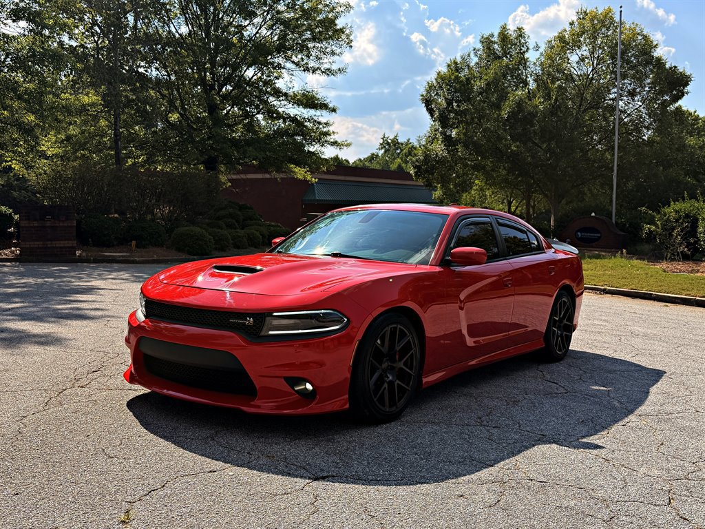 Used 2017 Dodge Charger R/T Scat Pack w/ Beats Audio Group