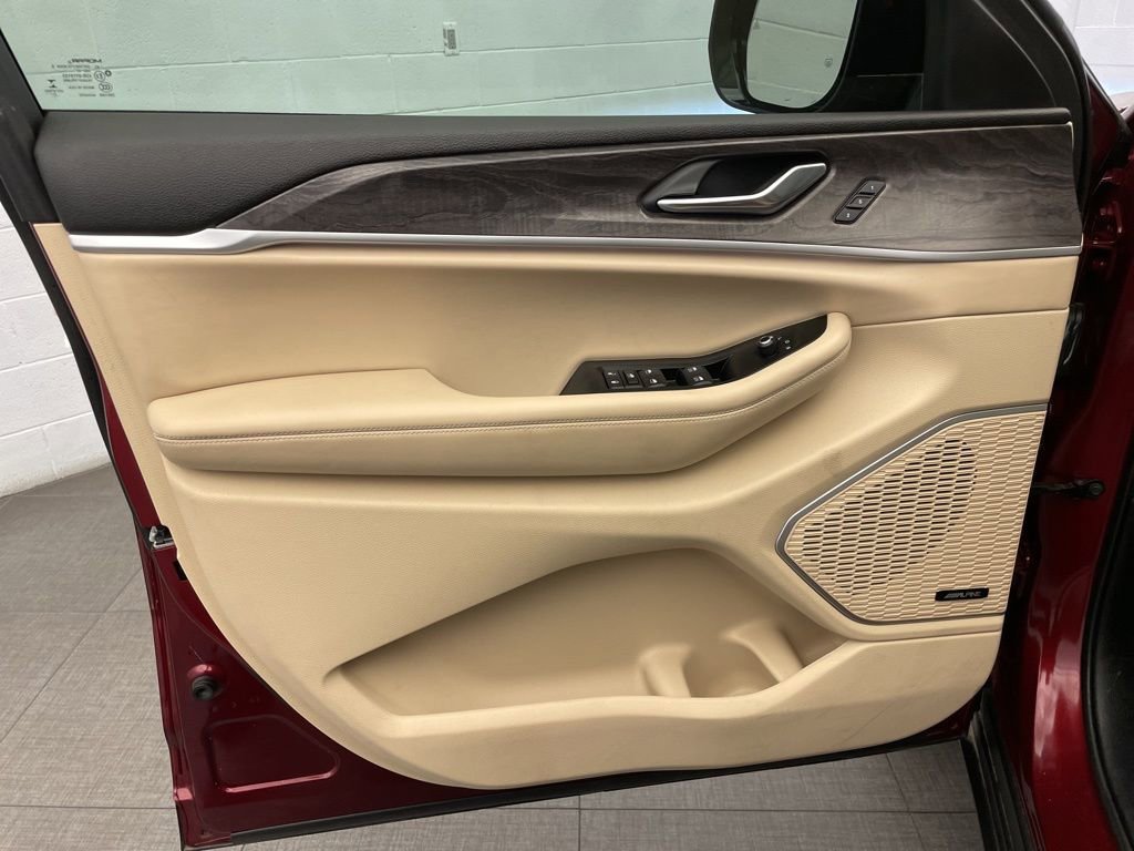 Certified 2021 Jeep Grand Cherokee L Limited image 22