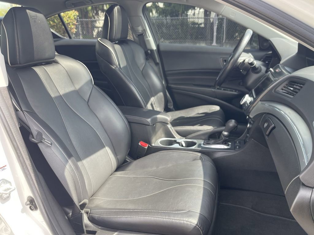 Used 2021 Acura ILX w/ Premium Package FWD image 26
