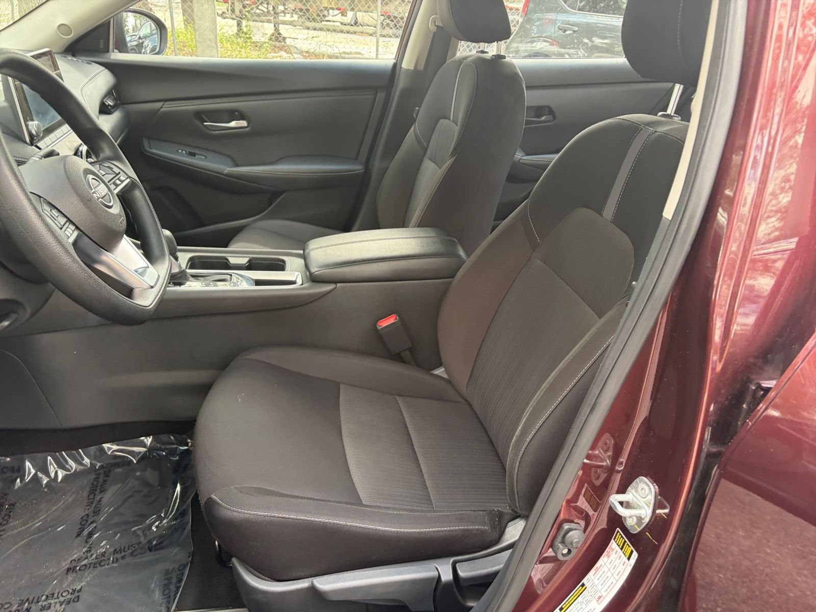 Used 2025 Nissan Sentra SV FWD image 25