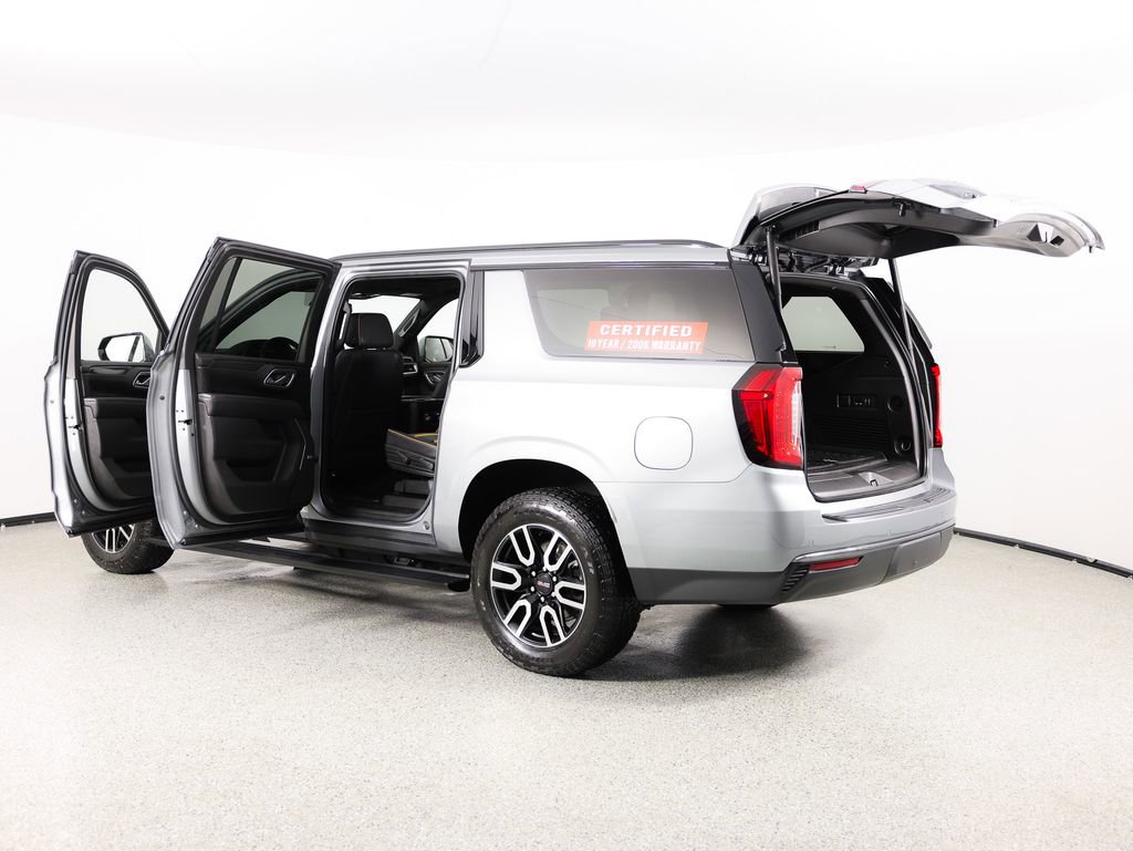 Used 2023 GMC Yukon XL AT4 w/ Max Trailering Package image 15