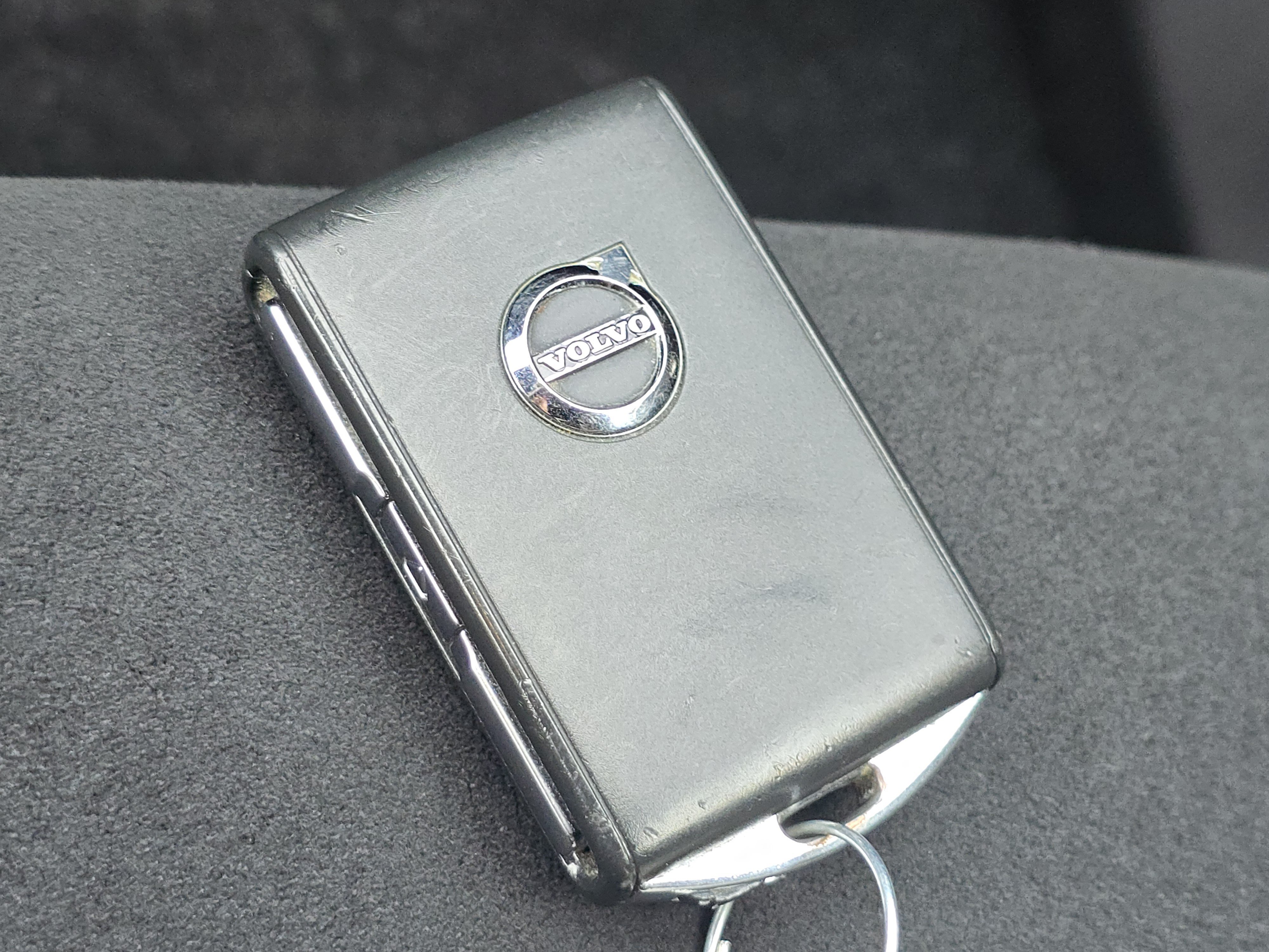 Used 2024 Volvo XC40 Recharge Plus w/ Protection Package Premier AWD/4WD image 29