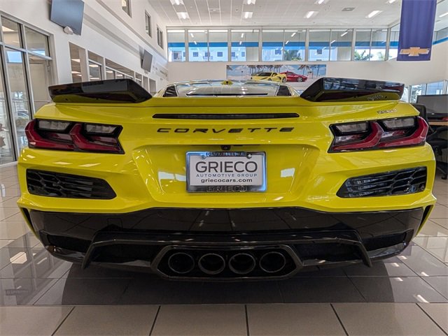 Used 2023 Chevrolet Corvette Z06 w/ Stealth Interior Trim Package image 8