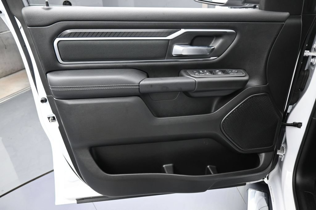 Used 2025 RAM 1500 Big Horn AWD/4WD image 13