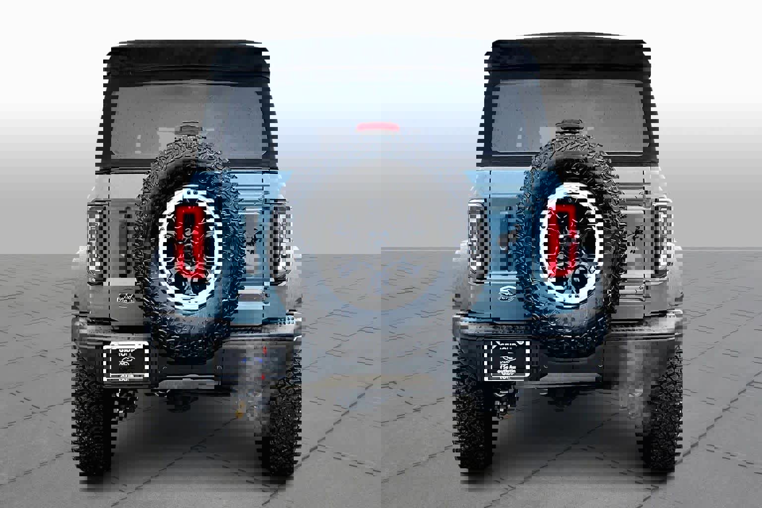 Used 2021 Ford Bronco Badlands image 4