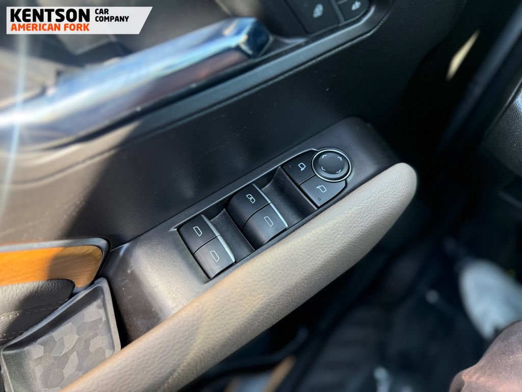 Used 2026 GMC Canyon Denali AWD/4WD image 19