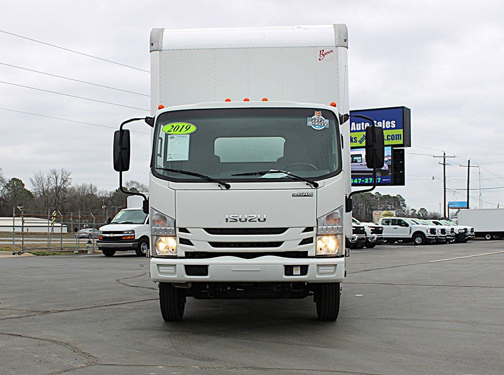 Used 2019 Isuzu NPR image 8