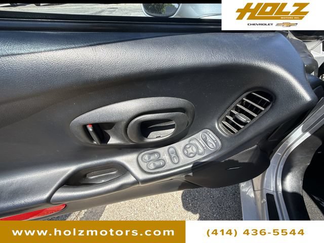 Used 2000 Chevrolet Corvette Convertible w/ Memory Pkg RWD image 20