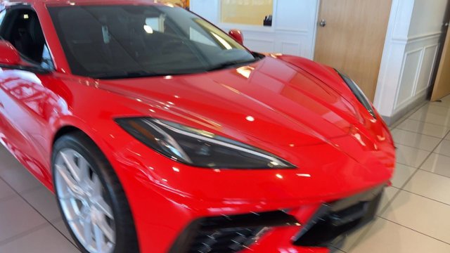 Used 2024 Chevrolet Corvette Stingray Preferred Cpe w/ 2LT image 3