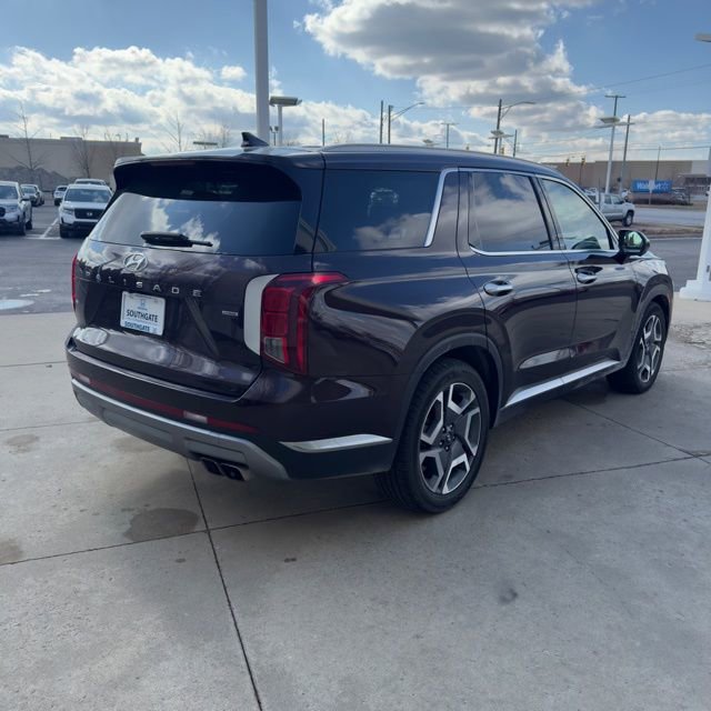 Used 2024 Hyundai Palisade SEL AWD/4WD image 4
