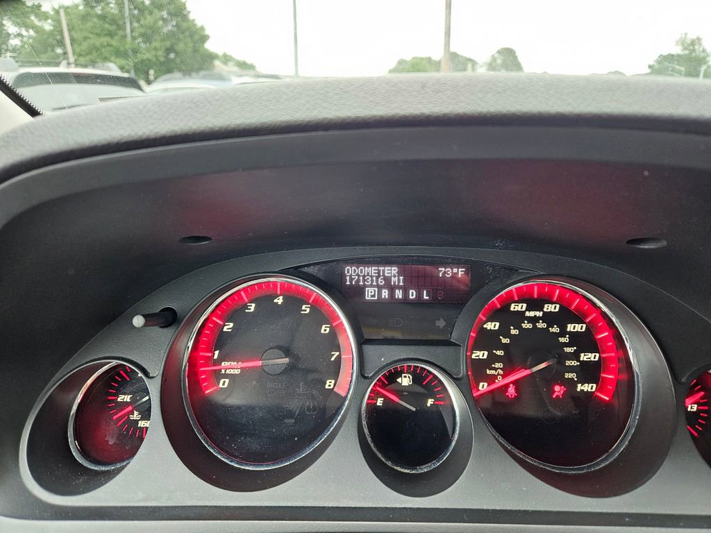 Used 2011 GMC Acadia Denali AWD/4WD image 13